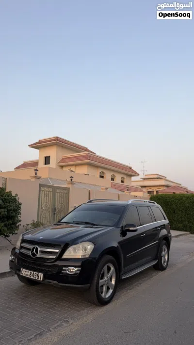 Mercedes Benz GL-Class GL 500 2