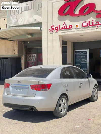 Kia Forte Standard 2