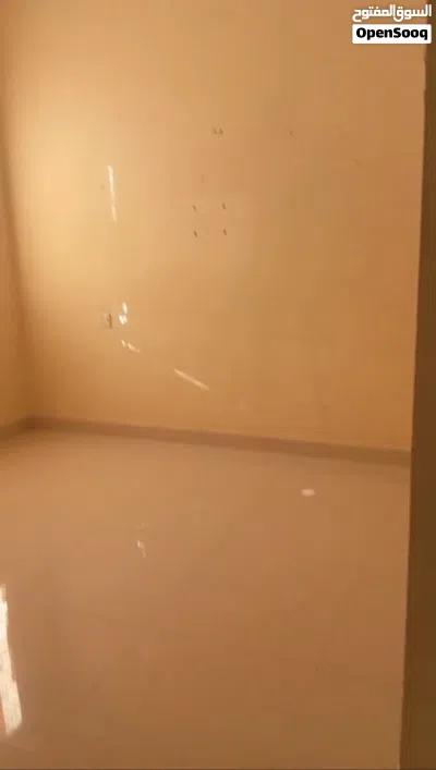 Apartment for rent close to the Indian school behind Al-Iwan Supermarket 2