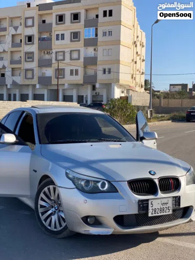 BMW 5 Series 528 2