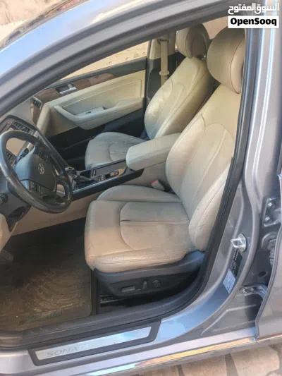 Hyundai Sonata Limited 3