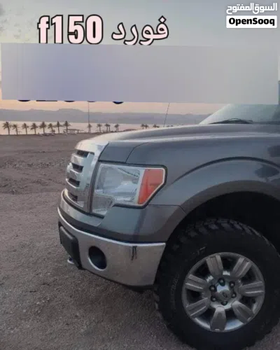 Ford F-150 XLT 2