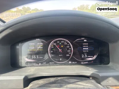 تويوتا لاند كروزر VXR 3