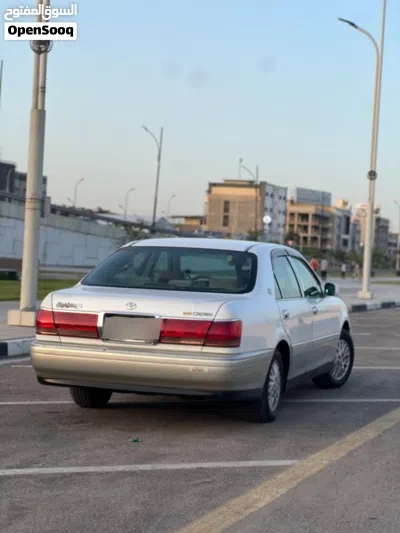 تويوتا كراون Crown 4
