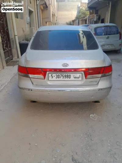 Hyundai Azera Standard 2