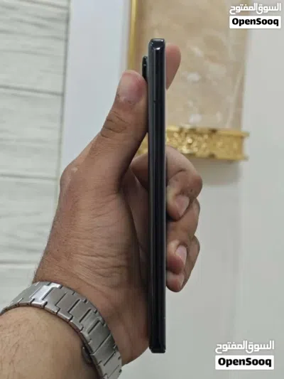 شاومي 13PRO فلاكشيب محلي 256g ببجي 120fps كزيوني 3