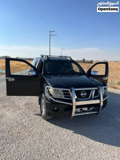 Nissan Navara LE 3