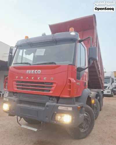 IVECO TRAKKER قلاب 4