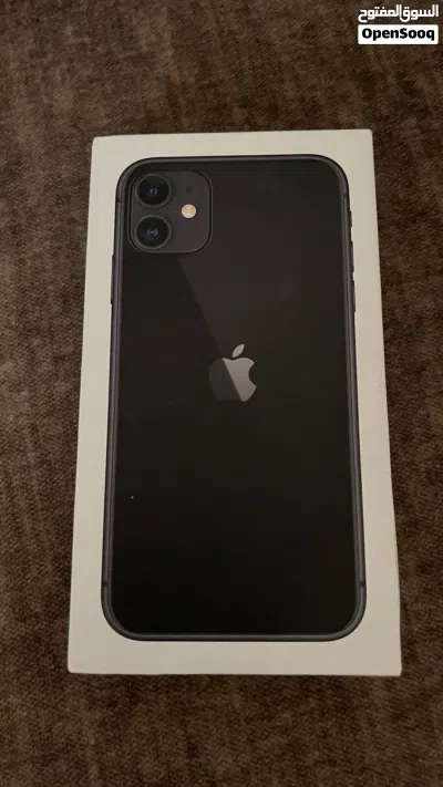 ايفون 11 مع كفرات هديه نظيف جدا 128gb 3