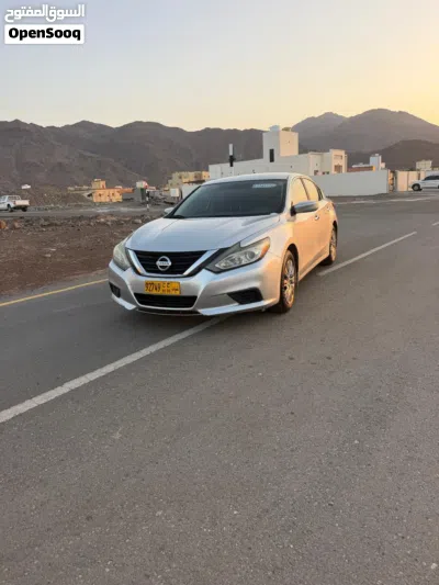 نيسان التيما S 4