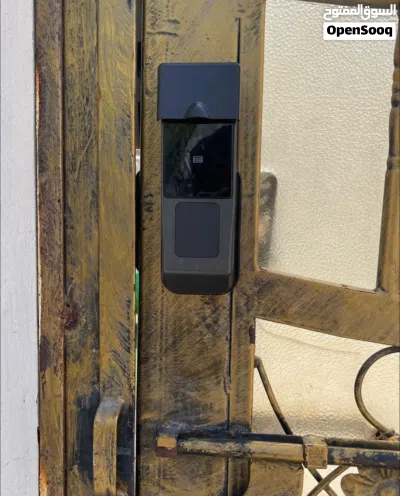 القفل الخارجي الذكي والمقاوم للماء للأبواب والأسوار (يدعم تطبيق Tuya وبسعر مميز) 2