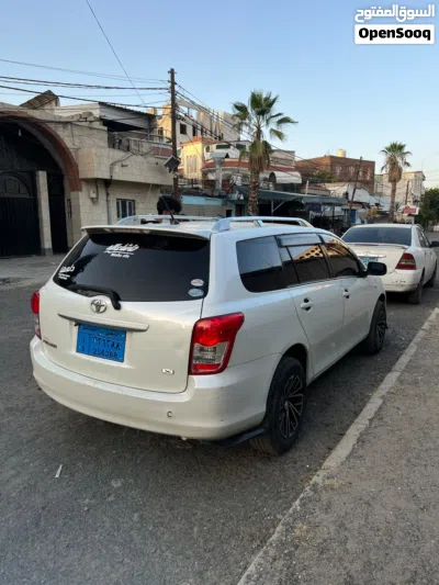 Toyota Corolla Fielder 4