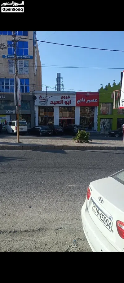 محل تجاري على الشارع الرئيسي الزرقاء الجديدة شارع 36 ,,, خلو ,,فروغ 3