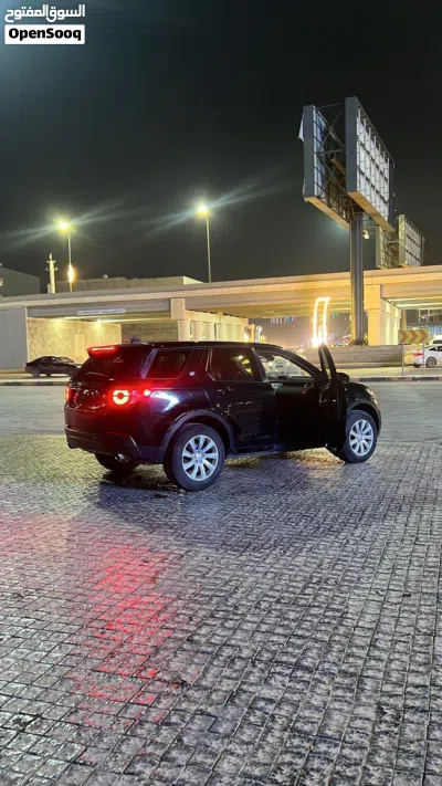 لاند روفر ديسكفري سبورت HSE 2