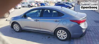 Hyundai Accent SE 4