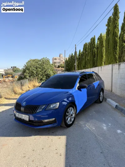 سكودا اوكتافيا Standard 2