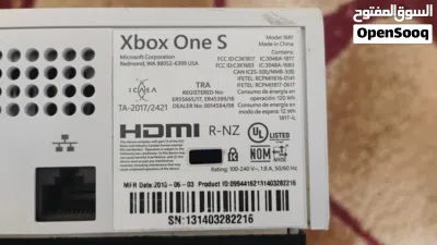 Xbox one S 1 Tira 4