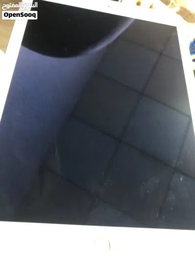 ايباد اير2 نضيف مساحته 16 2