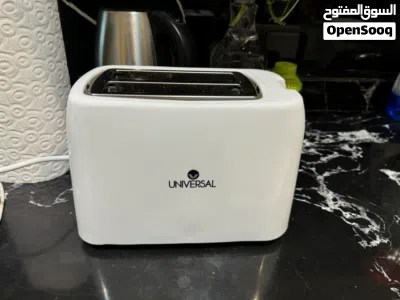 New Toaster Universal UN-038A 750W 2