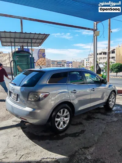 Mazda CX-7 4