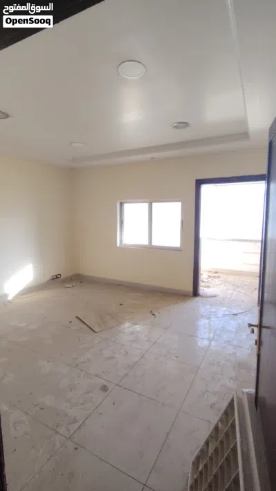 طابق كامل للايجار مساحة 290 طبربور الشارع الرئيسي 2