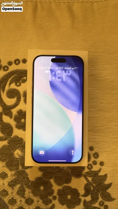 ايفون 16 برو ذهبي 256 gb بحالة ممتازة تحت الضمان 3