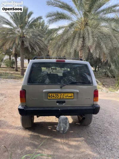 Jeep Cherokee Longitude 4
