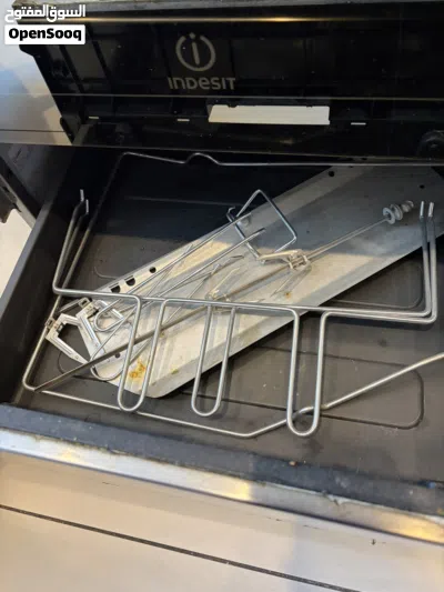 Indesit 4 burner gas cooker 4