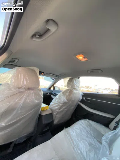 Hyundai Sonata SEL 4