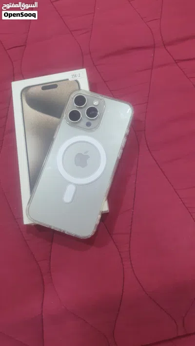 أيفون 15 برو ماكس للبيع 2