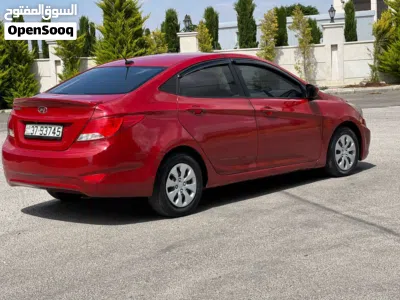 Hyundai Accent GLS 4