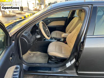 Ford Fusion Standard 3