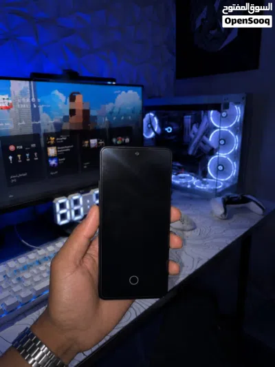 الوحش ! POCO F7 Ultra بسعة 512 جيجابايت 2
