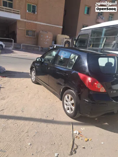 Nissan Tiida 2