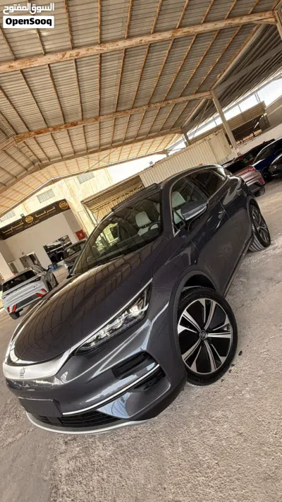 BYD Tang 4