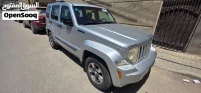 Jeep Liberty Standard 2