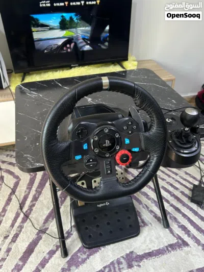 للبيع PS5 مع دركسون Logitech G29 الأصلي + القير اليدوي للبيع بلايستيشن 5 أو الدركسيون كل واحد لحال 2