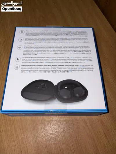 Sennheiser Momentum 4 headset 2