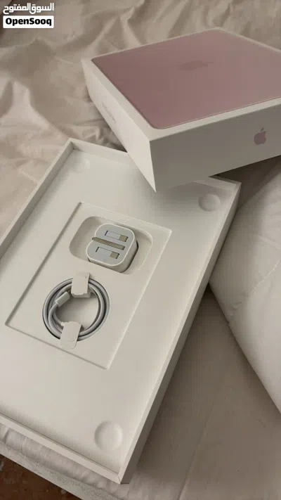ماك بوك نيو الجديد 2