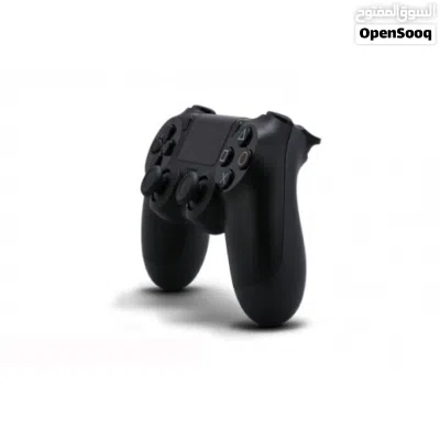 يد بلايستيشن 4 أصلية (DualShock 4) مستعملة نظيفة جدًا وخالية من العيوب قابل للنقاش الواتس في الوصف 4