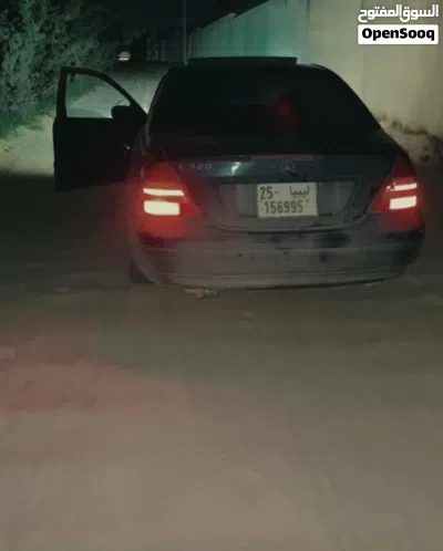 Mercedes Benz C-Class C 200 2