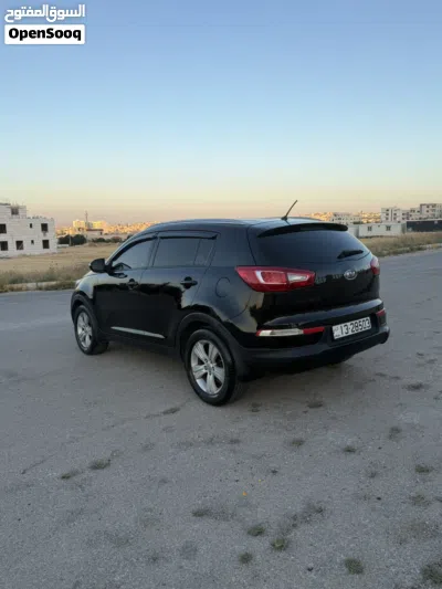 Kia Sportage EX 4