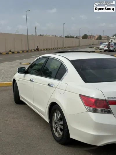 Honda Accord Standard 4