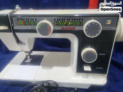 ماكينة خياطة جانومى موديل 393 يابان الصنعjanome swing machine 3