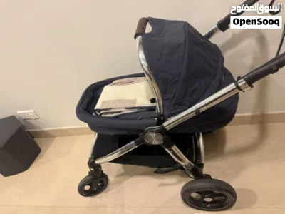 Mamas & Papas Stroller + Carrycot 3