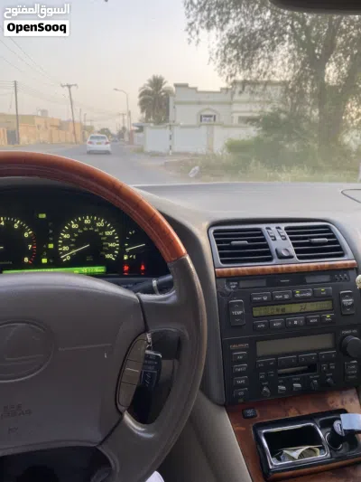 Lexus LS LS 400 4