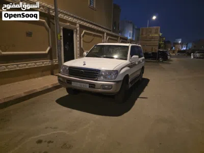 تويوتا لاند كروزر GXR 4