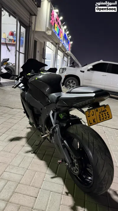 Kawasaki Ninja 1000 4