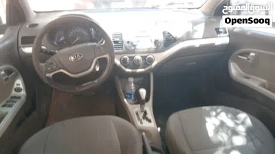 Kia Picanto EX 2
