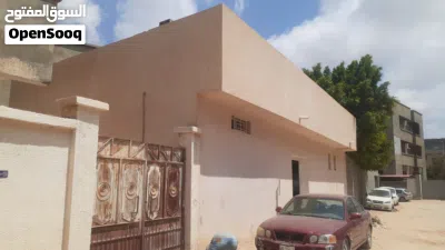 عماره استماريه للبيع ومعاه مخزن 3